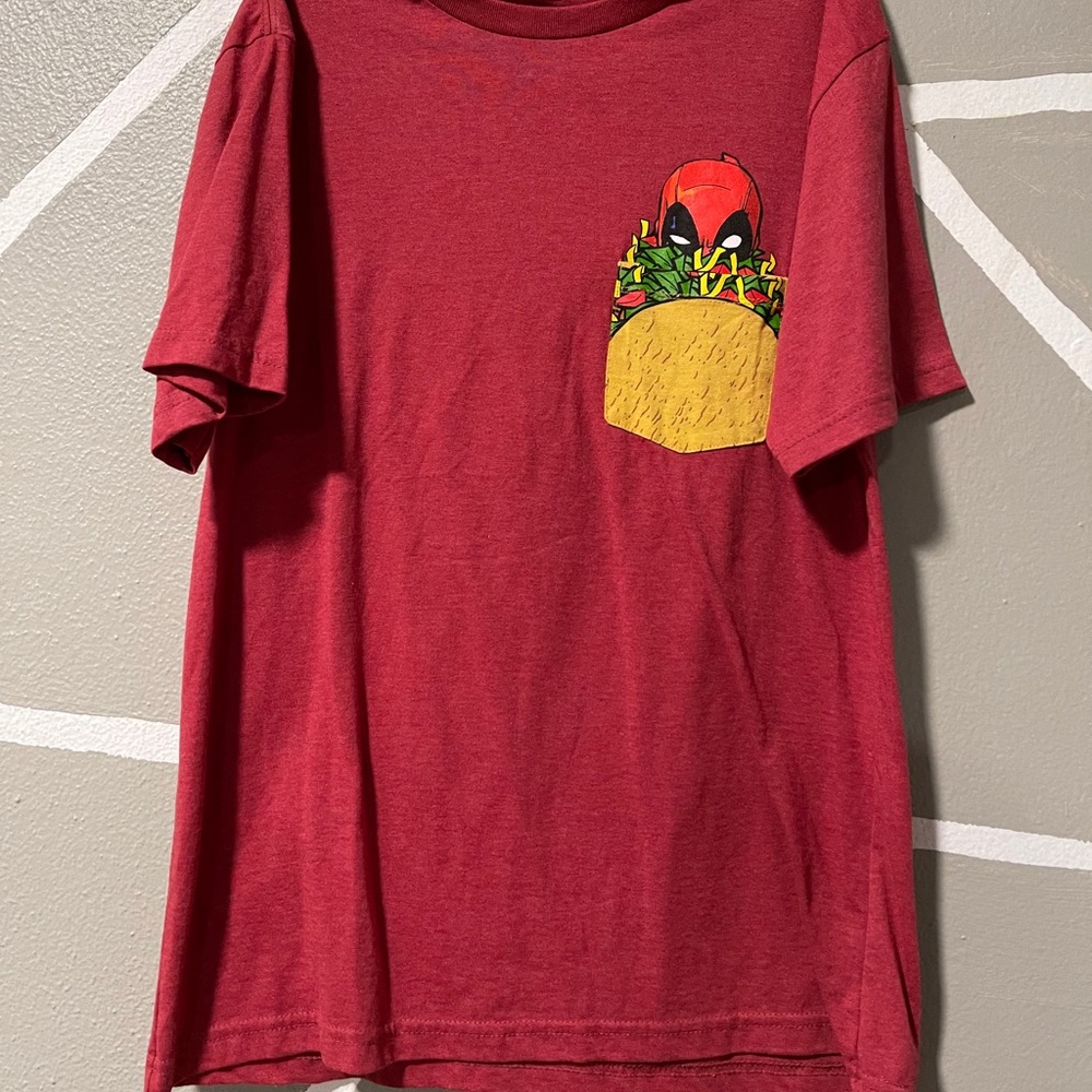 Deadpool t-shirt